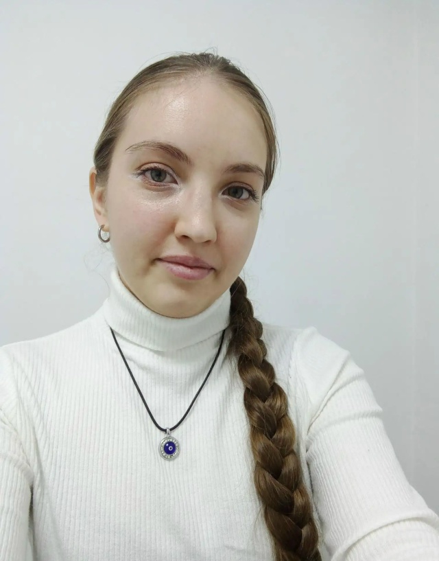Алина Леонкина Администратор